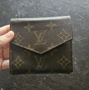 Louis Vuitton Monogram Wallet. Coin Wallet